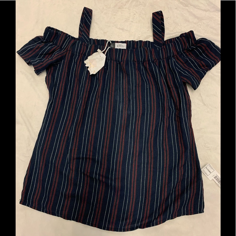 Kyra blouse